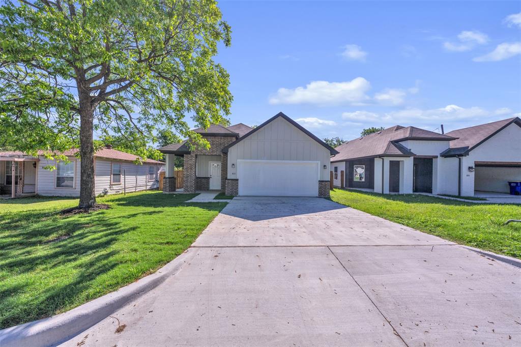 MEADOW PARK - Residential