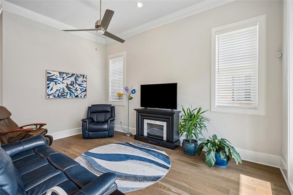 Addison Grove - Residential