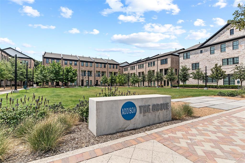 Addison Grove - Residential