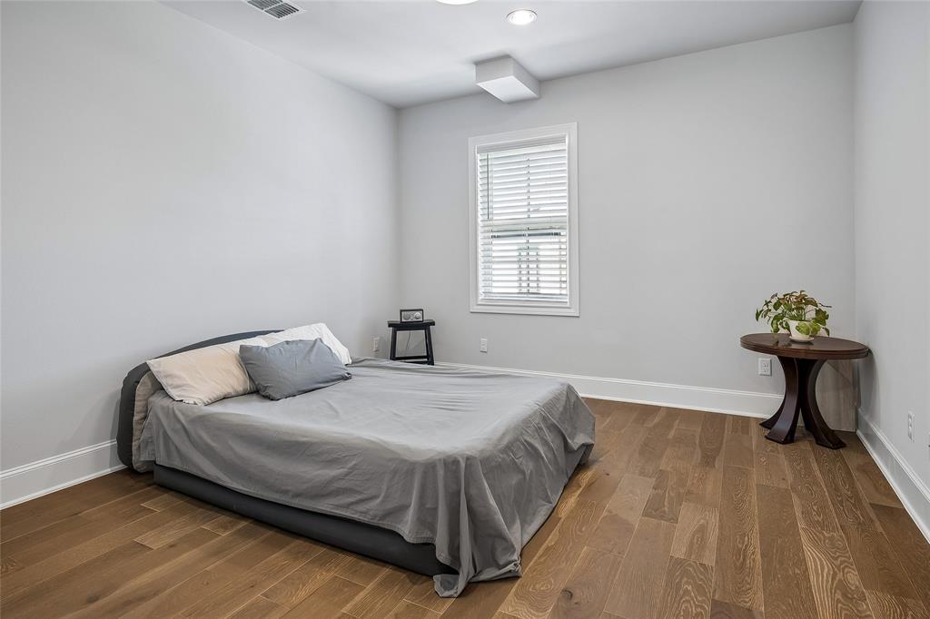 Addison Grove - Residential