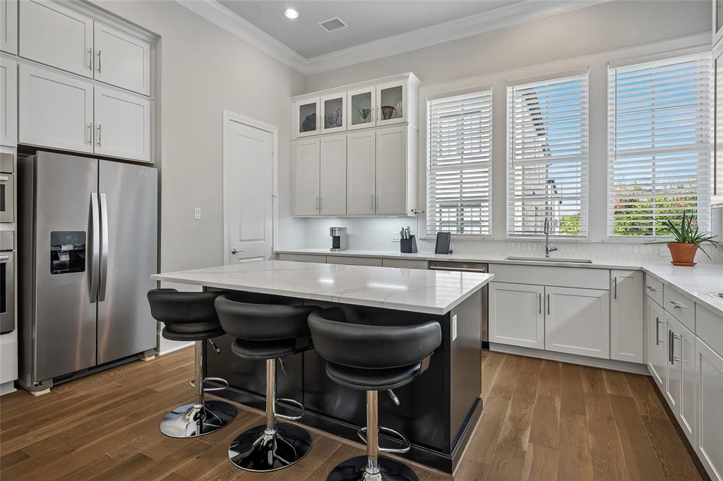 Addison Grove - Residential