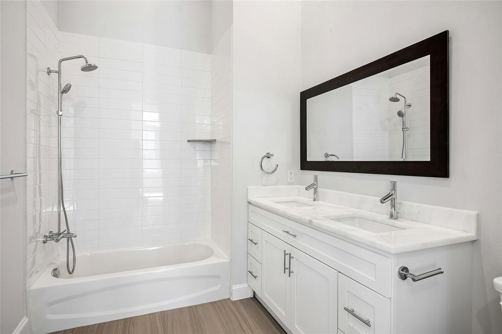 Addison Grove - Residential