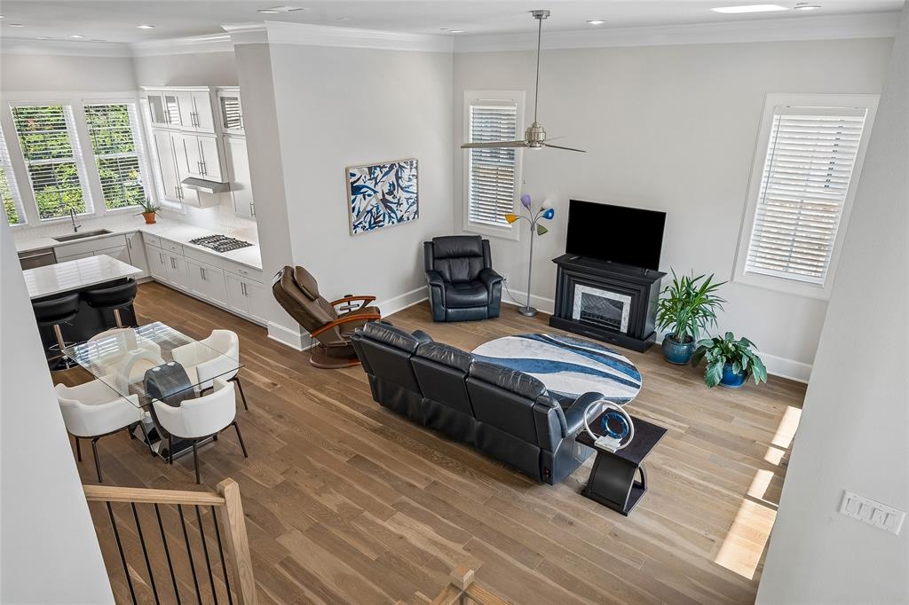 Addison Grove - Residential