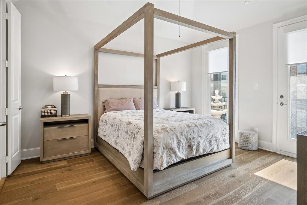 Addison Grove - Residential