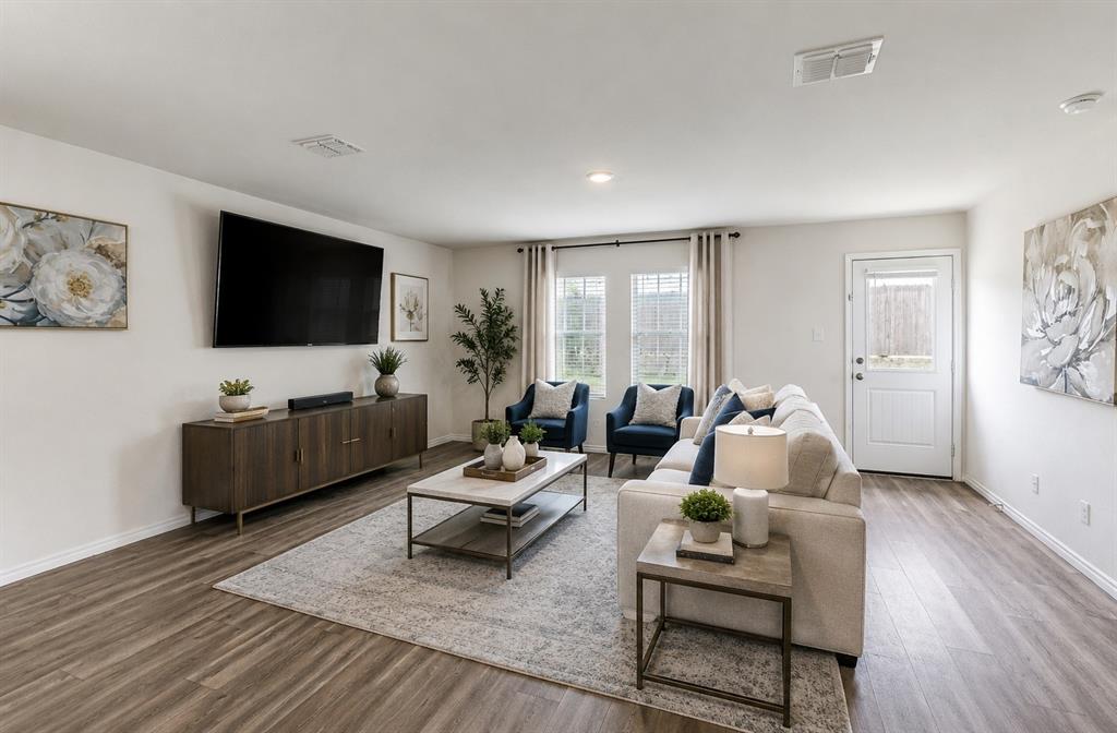 Primrose Xing Ph 4 - Residential