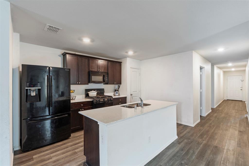 Primrose Xing Ph 4 - Residential