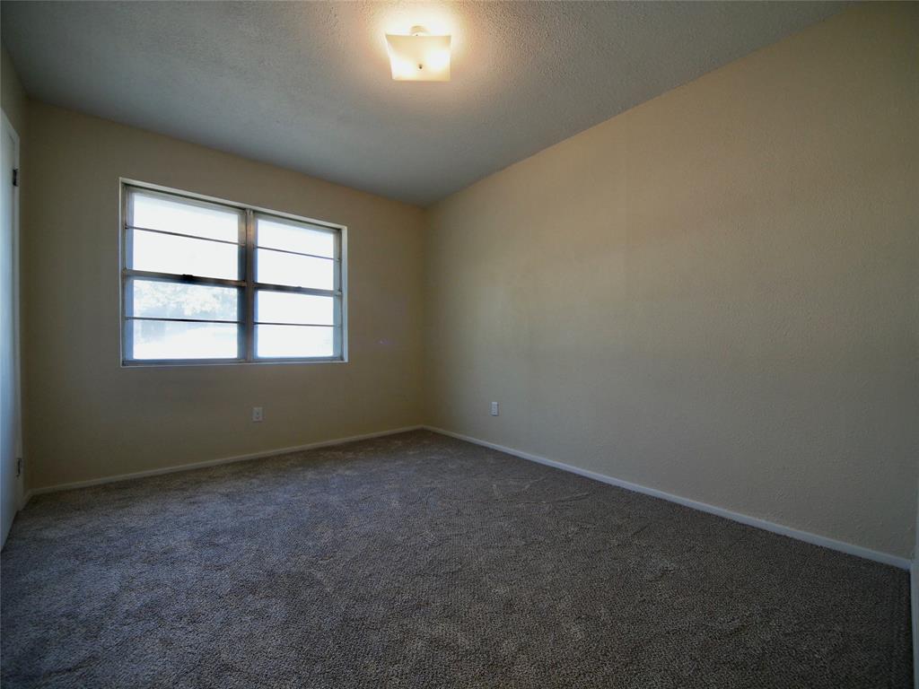 Candlestick - Residential
