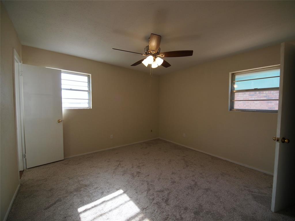 Candlestick - Residential