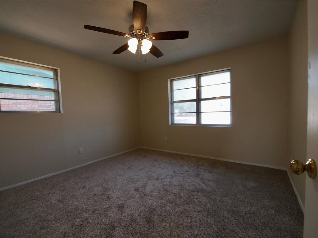 Candlestick - Residential