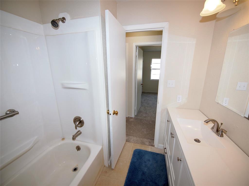 Candlestick - Residential