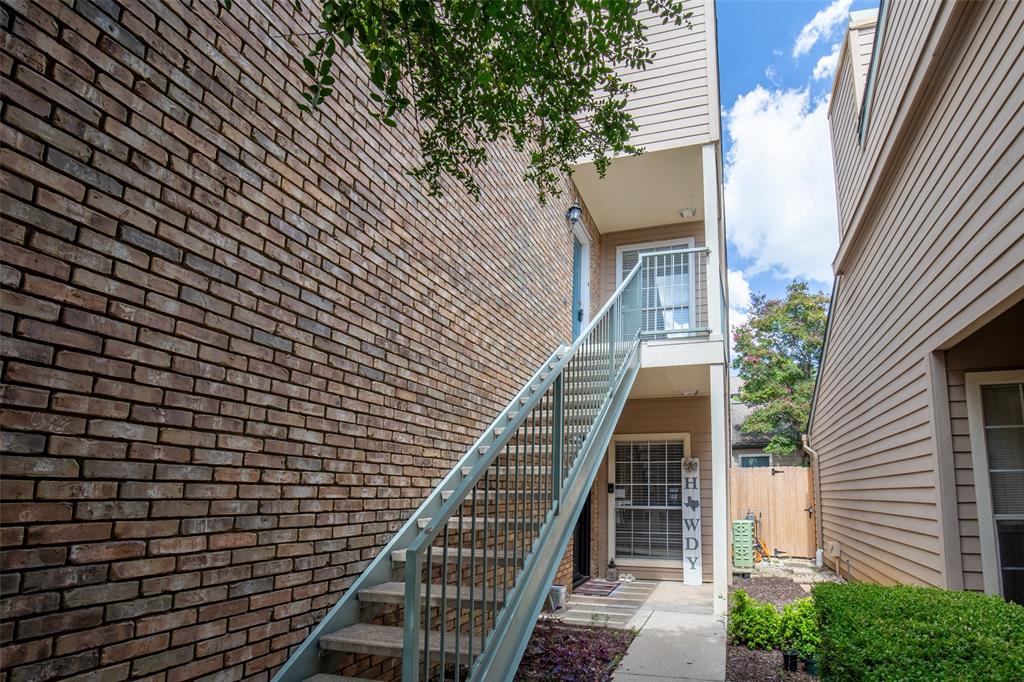 Springstead Condos - Residential