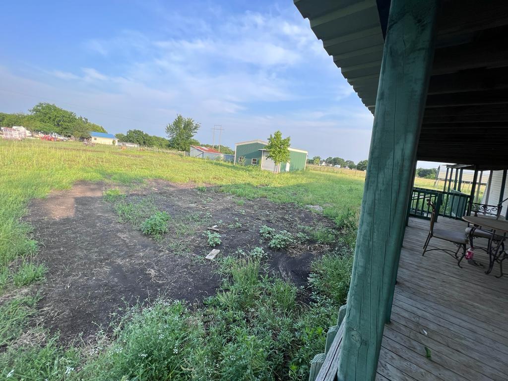 No 858 & the E.W. Lucas Survey - Residential