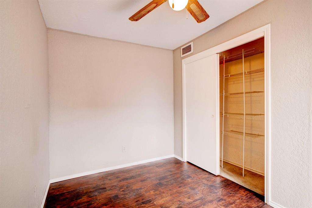 Richland Trace Condos - Residential