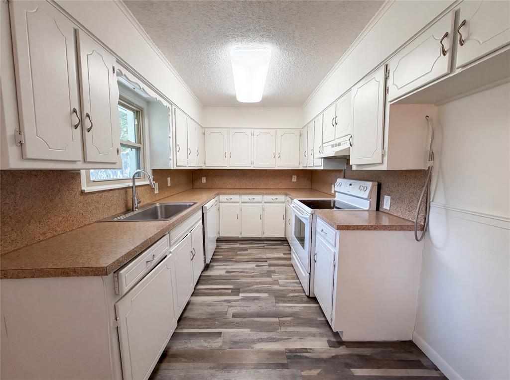 Benbrook Lakeside Add - Residential