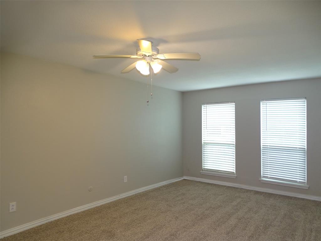 Condo Country Creek - Residential