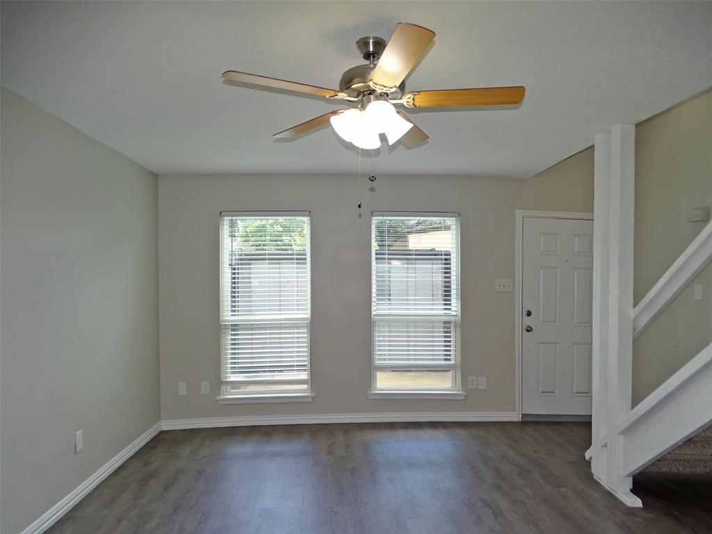 Condo Country Creek - Residential