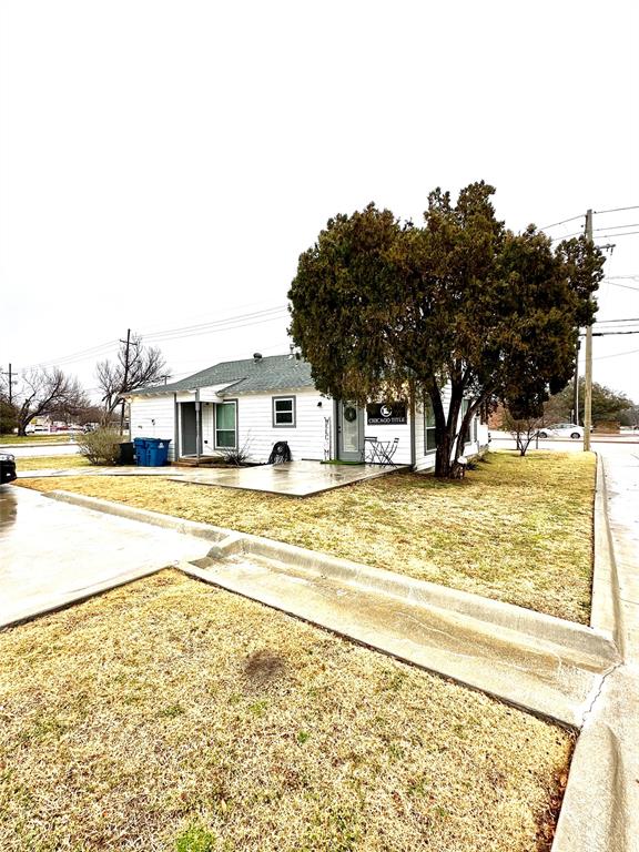 Lofland - Commercial Sale