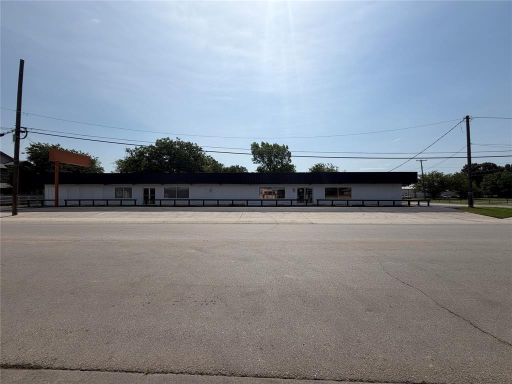 NA - Commercial Sale