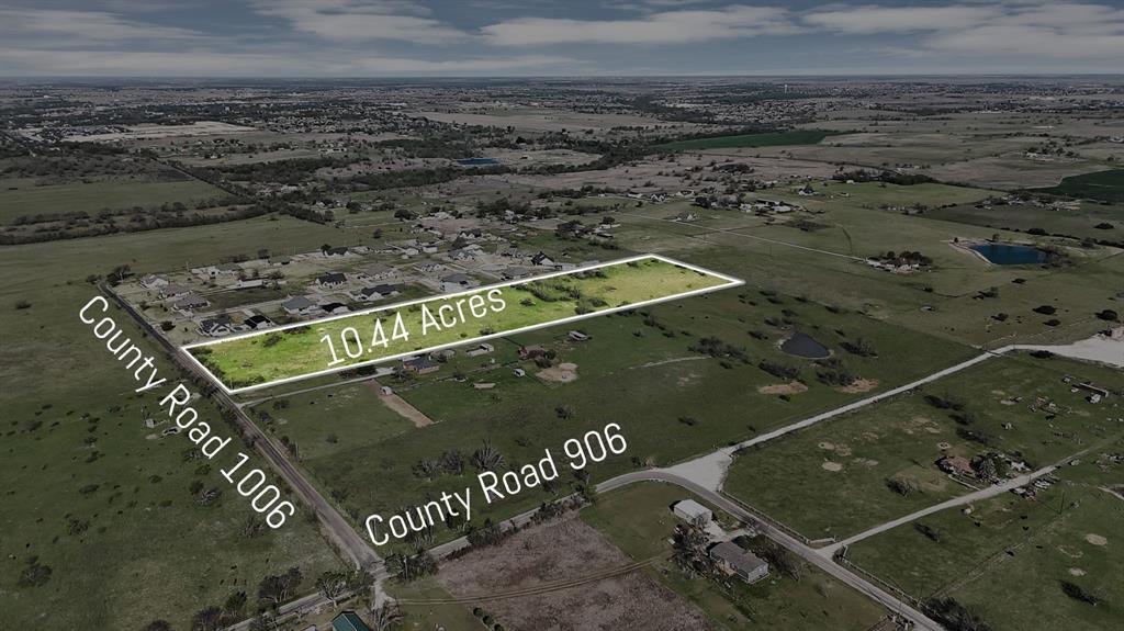 10.55 acres in Godley TX with road frontage along County Road 1006.

Fully fenced with a usable layout and multiple potential homesites. Located outside the flood zone with power available at the road, making it a great option for building, investing, or holding long term.

Ag exemption is in place keeping property taxes extremely low. No HOA and not in a subdivision, giving you flexibility for a custom home, shop, or animals.