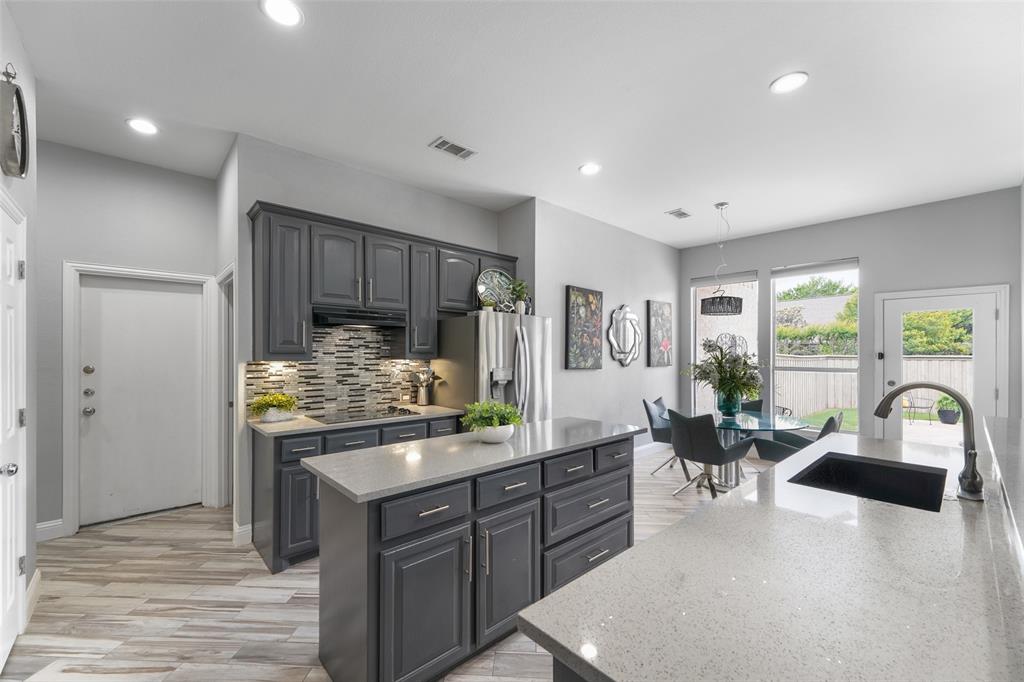 The Lakes On Legacy Drive Ph I - Residential