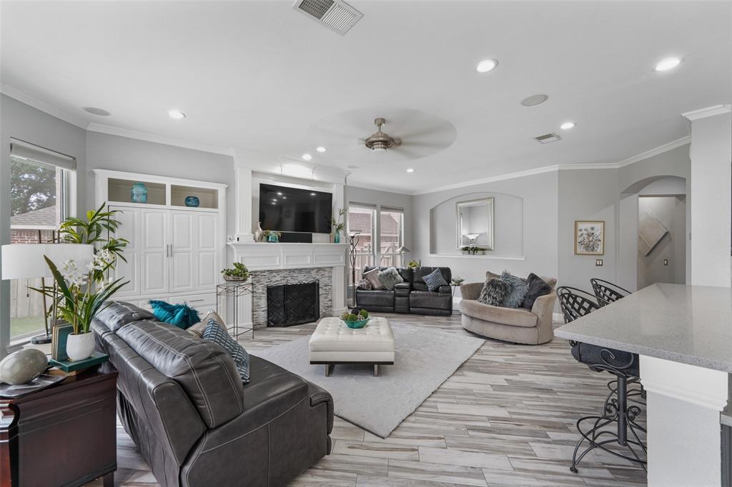 The Lakes On Legacy Drive Ph I - Residential