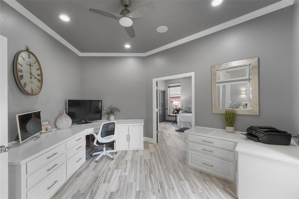 The Lakes On Legacy Drive Ph I - Residential