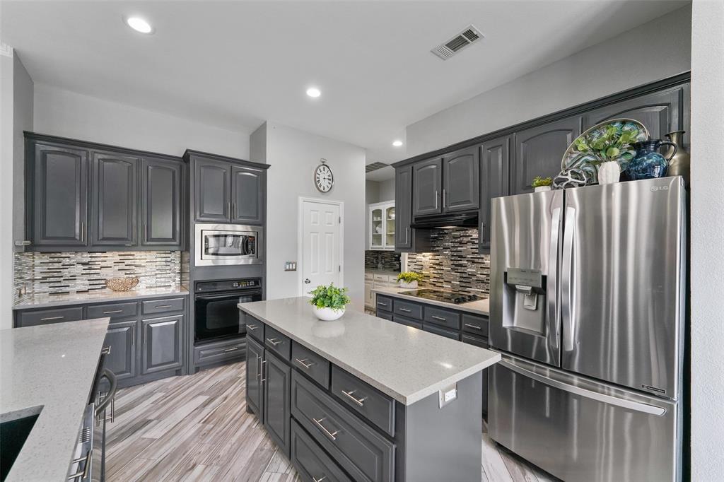 The Lakes On Legacy Drive Ph I - Residential