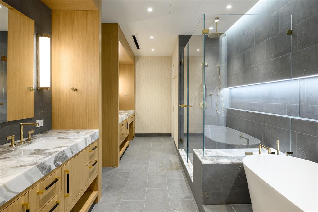 MUSEUM TOWER CONDO - Residential