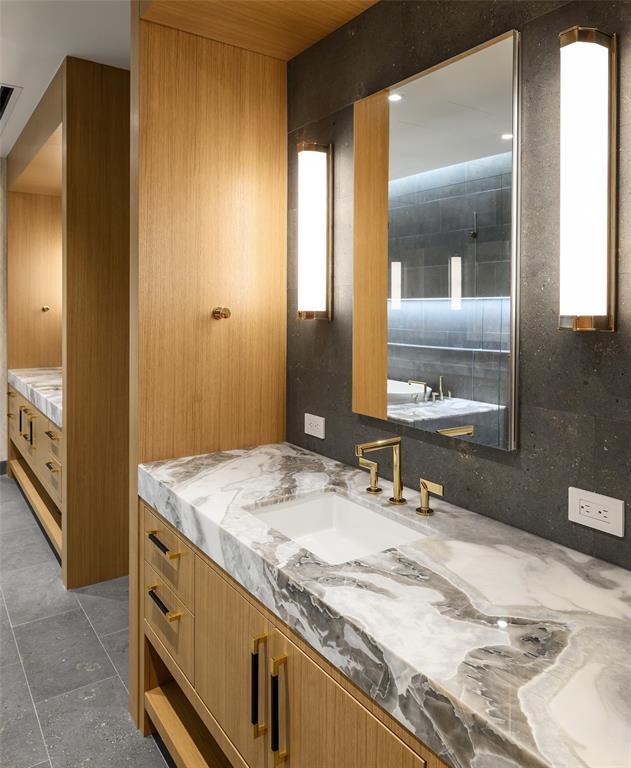 MUSEUM TOWER CONDO - Residential
