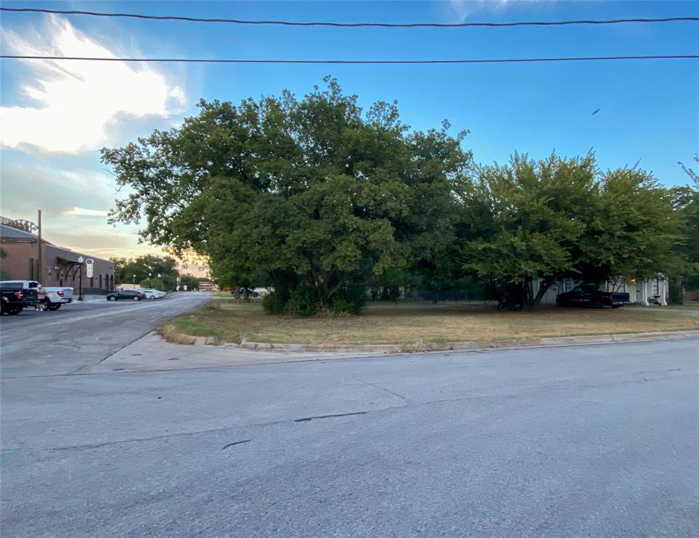 Burleson Add - Land