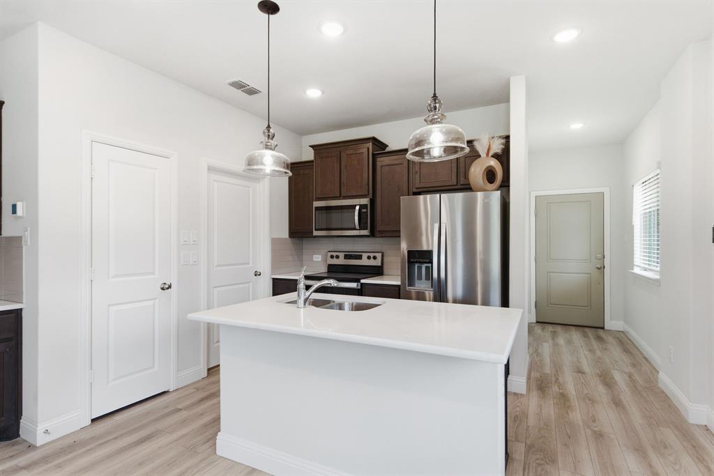 Lake Park Villas Ph 1 - Residential