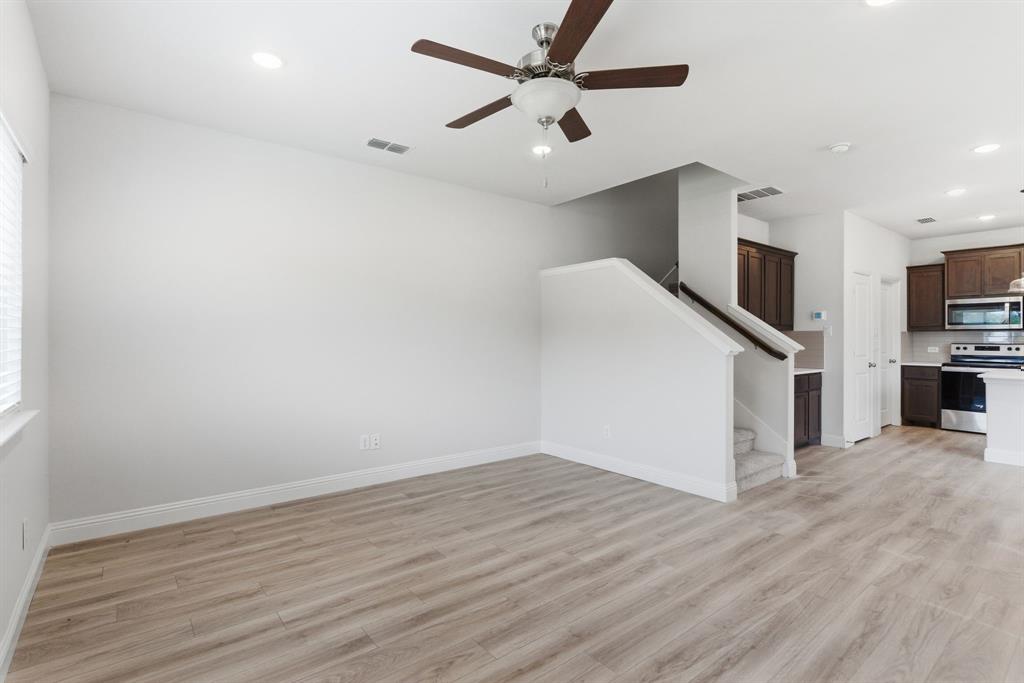 Lake Park Villas Ph 1 - Residential