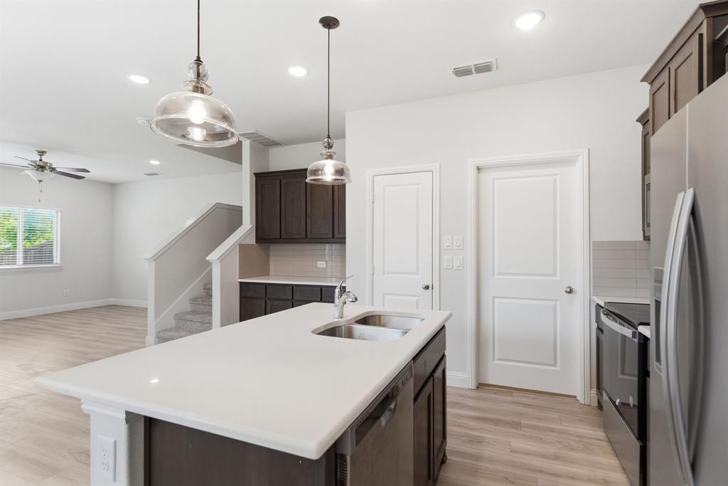 Lake Park Villas Ph 1 - Residential