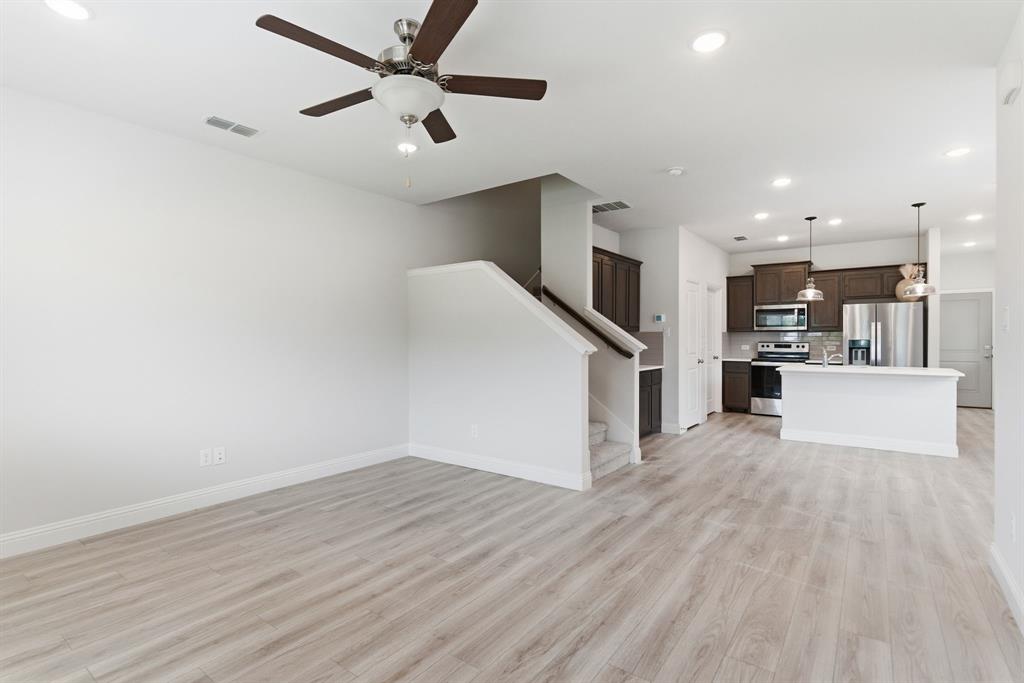 Lake Park Villas Ph 1 - Residential