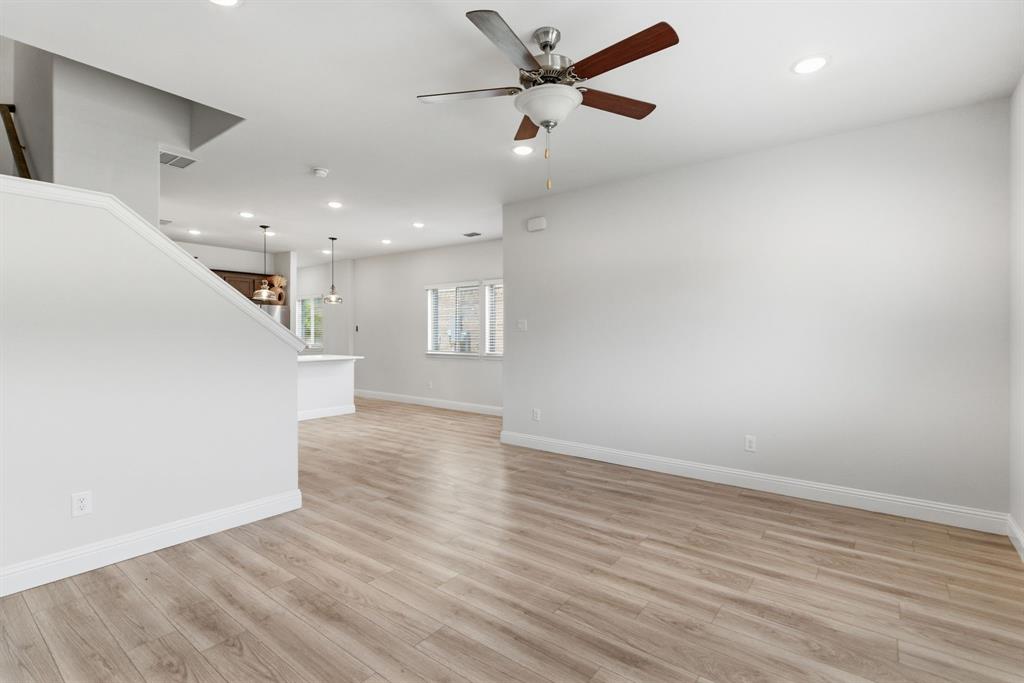 Lake Park Villas Ph 1 - Residential