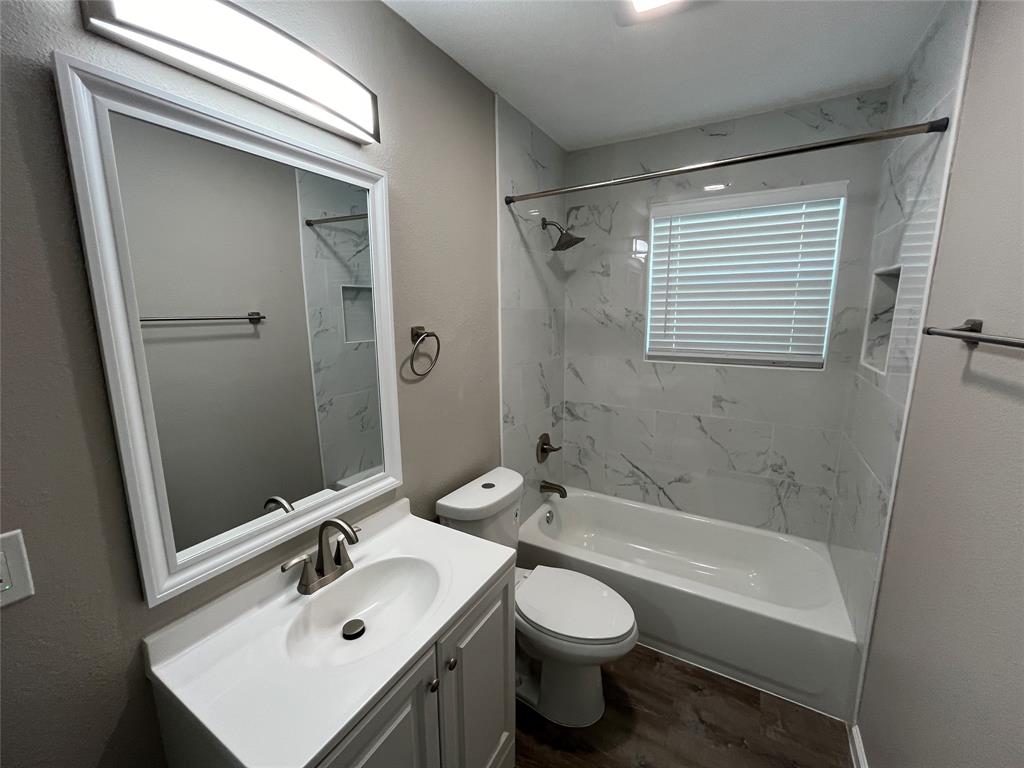 Rollingwood Hills - Residential Lease