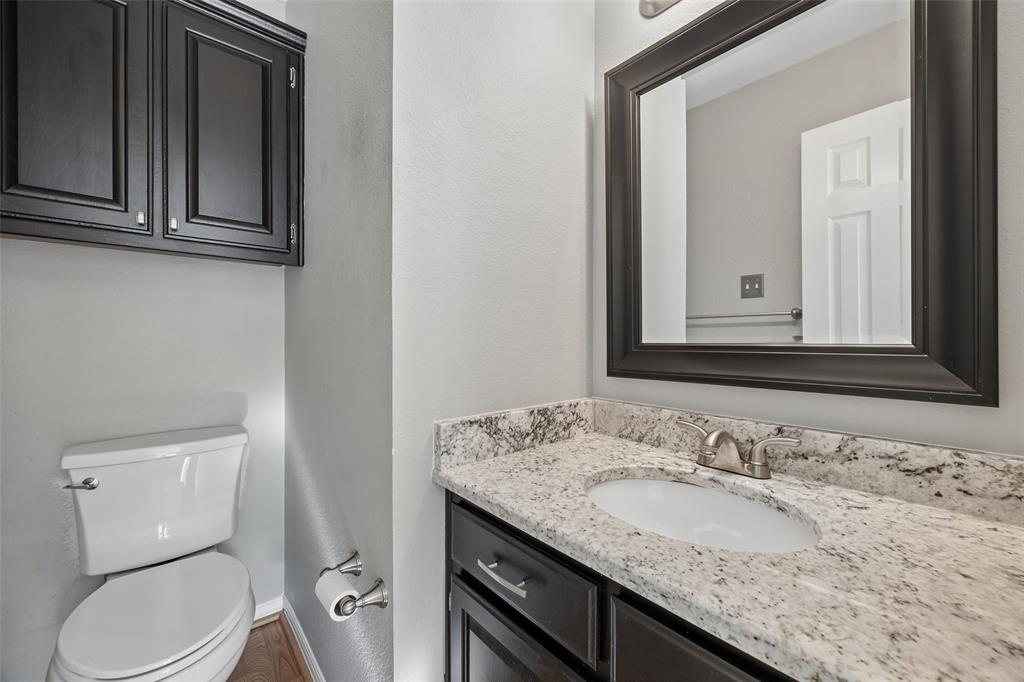 Lakecrest 05 - Residential