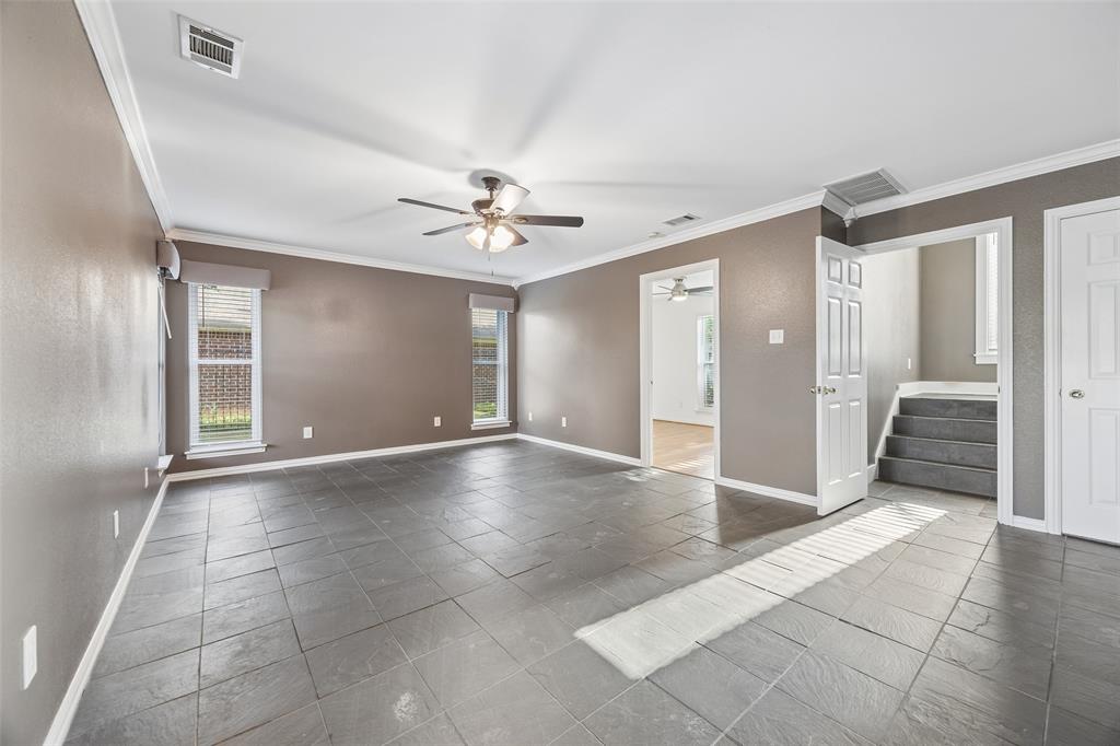 Lakecrest 05 - Residential