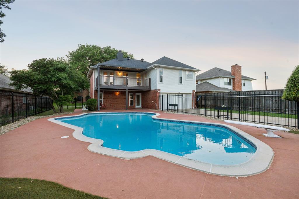 Lakecrest 05 - Residential