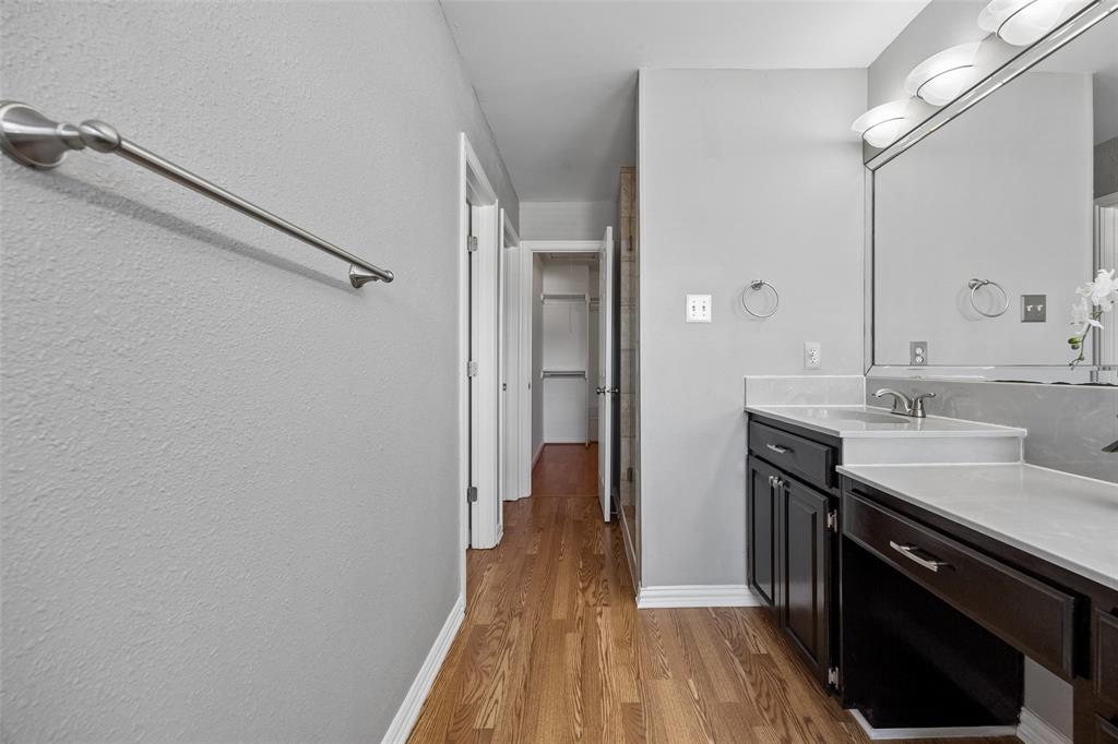 Lakecrest 05 - Residential