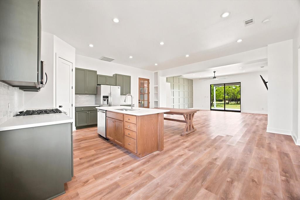 Sandy Oaks Sub - Residential