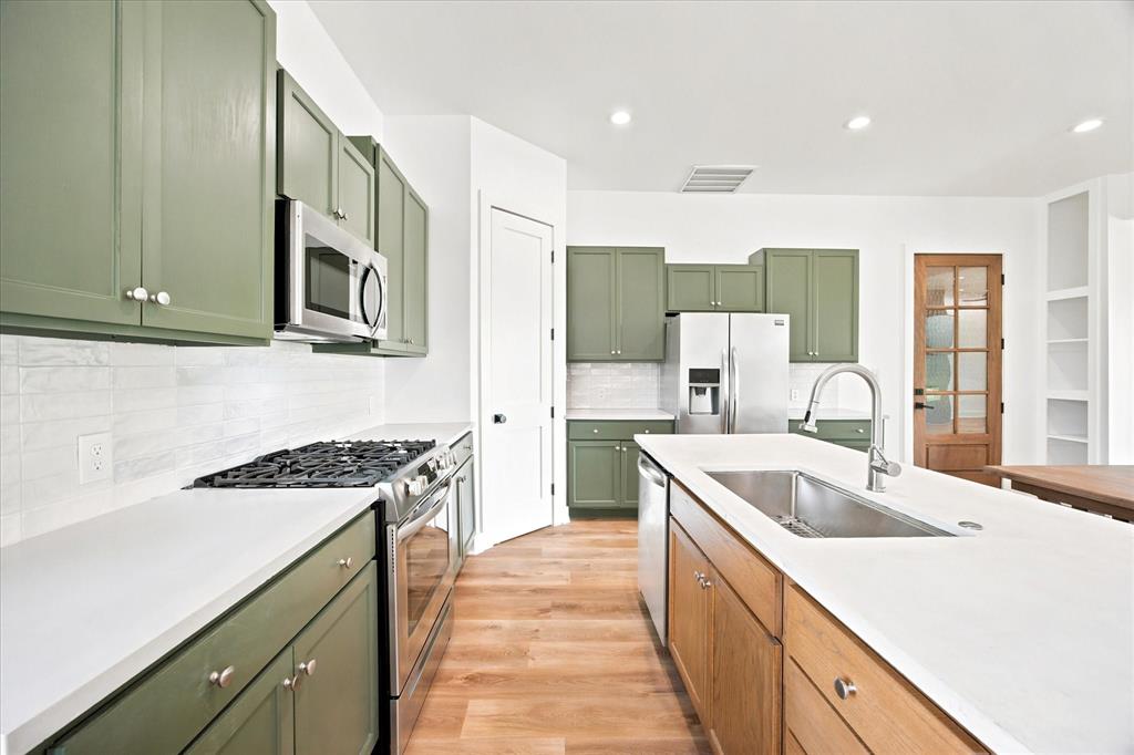 Sandy Oaks Sub - Residential