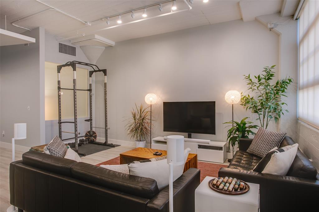 One Montgomery Plaza Residence Condo - Residential