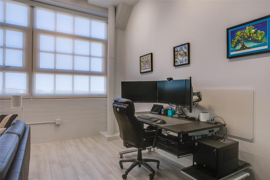 One Montgomery Plaza Residence Condo - Residential