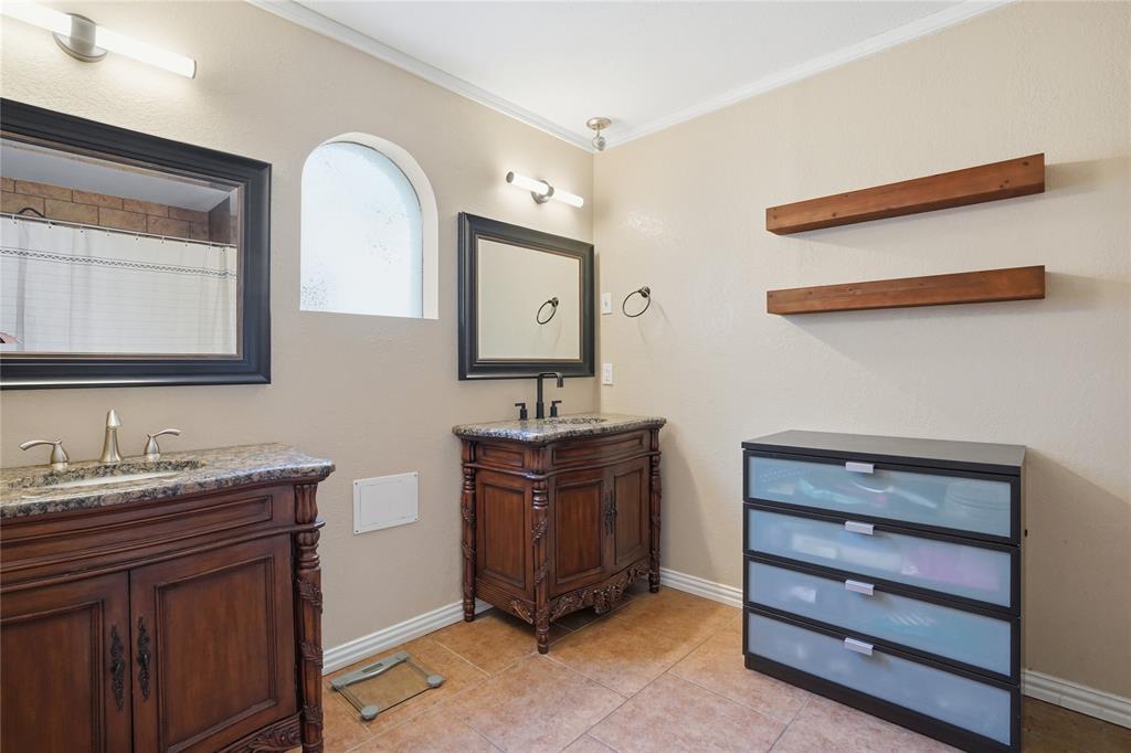 Lake Country Estates Add - Residential