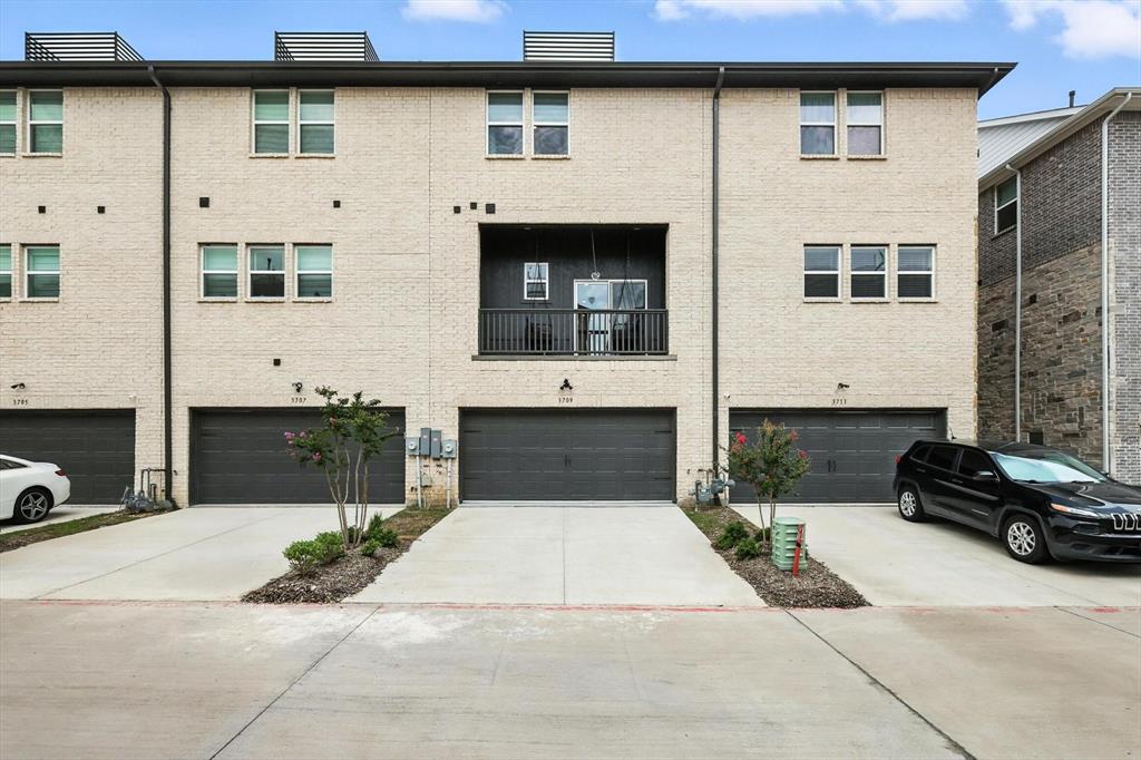 Viridian Village 1k - Residential