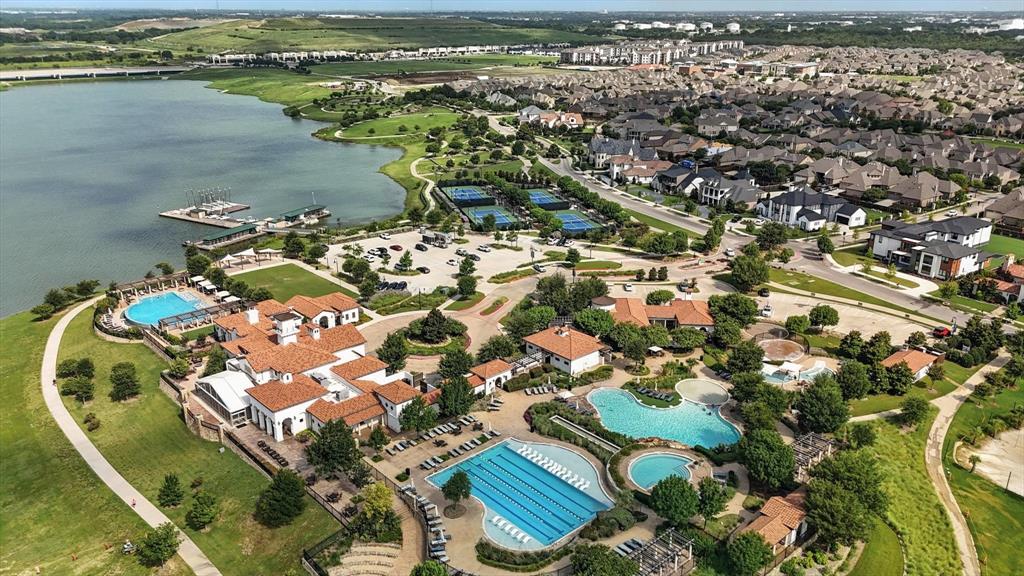 Viridian Village 1k - Residential
