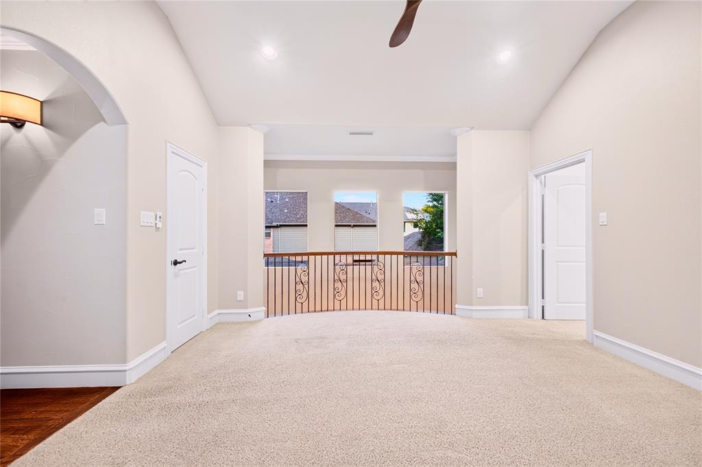 Mcmillan Heights - Residential