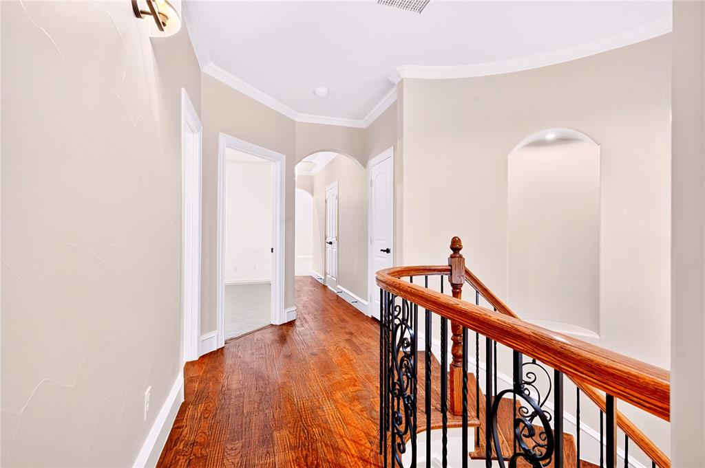 Mcmillan Heights - Residential