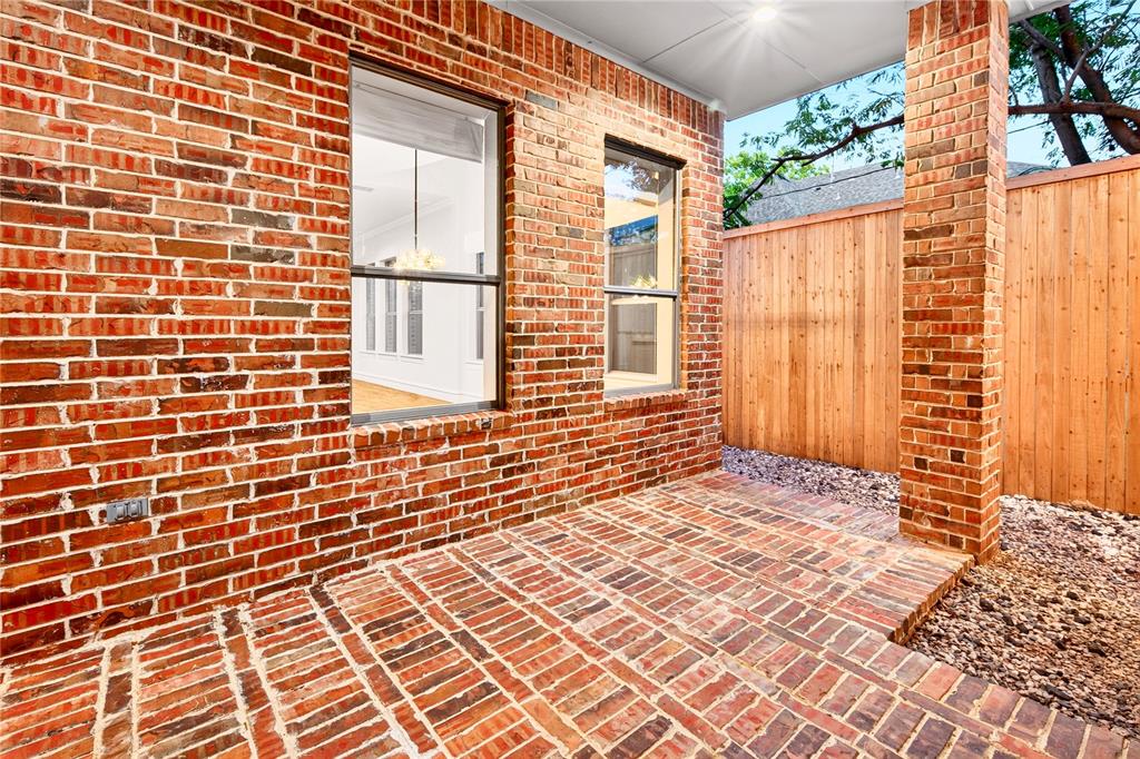 Mcmillan Heights - Residential